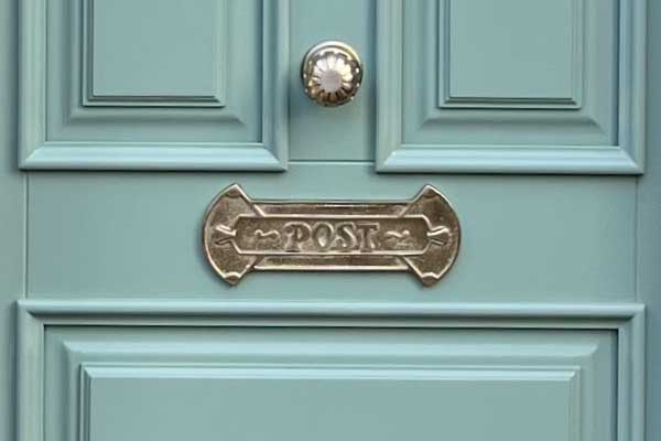 Entrance doors